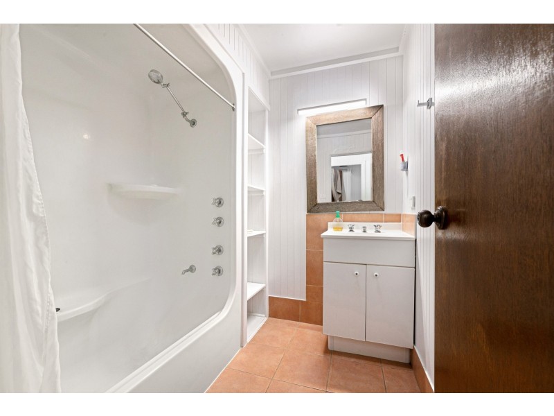61 Excelsior Street, Lisarow NSW 2250