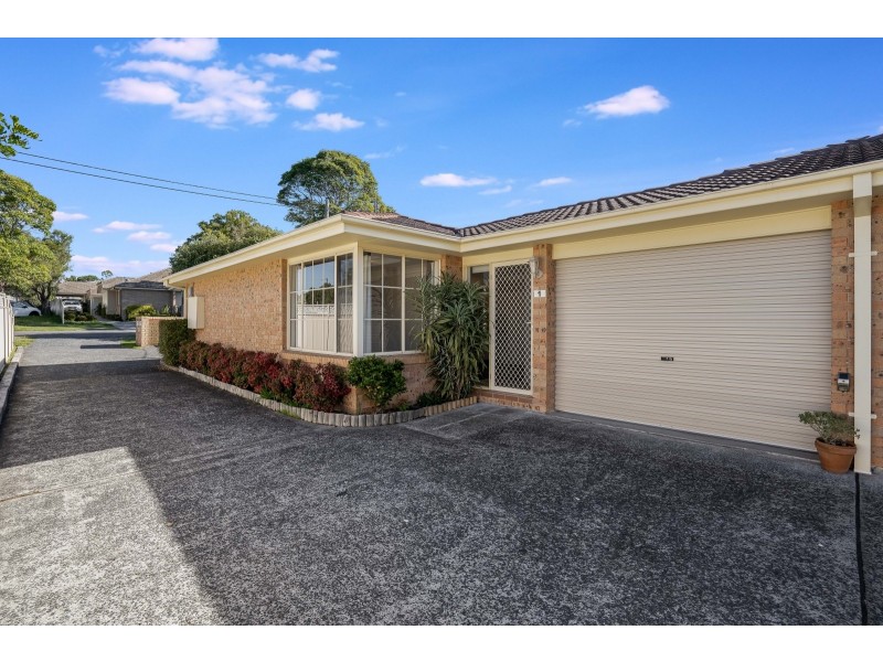 1/35 Brougham Street, East Gosford NSW 2250