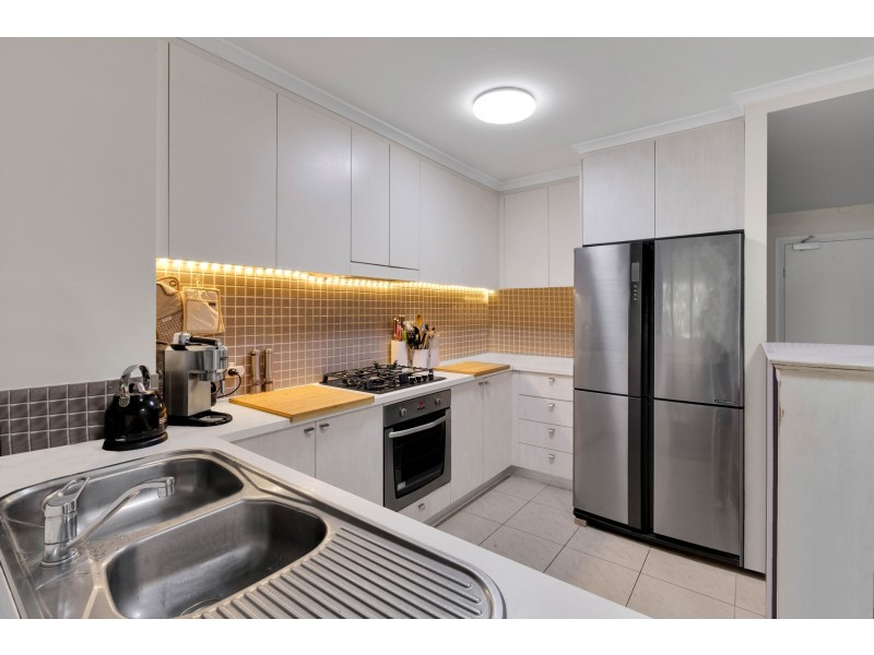 454/80 John Whiteway Drive, Gosford NSW 2250