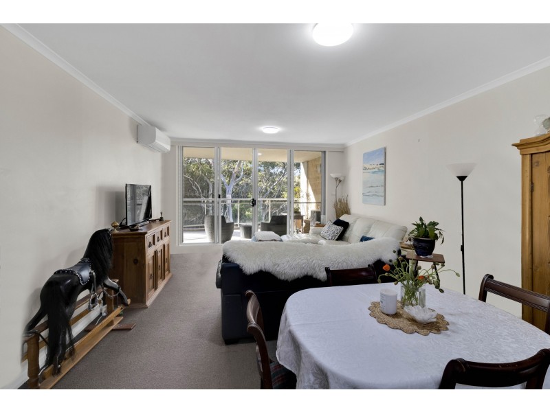 454/80 John Whiteway Drive, Gosford NSW 2250
