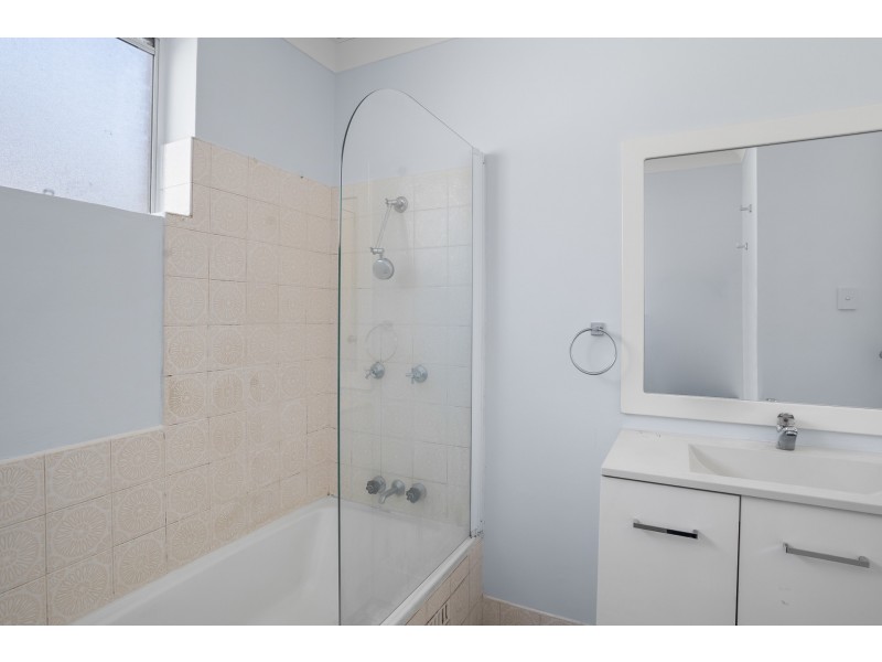 6/7 Sinclair Street, Gosford NSW 2250