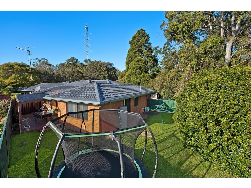 2/12 Donna Close, Lisarow NSW 2250