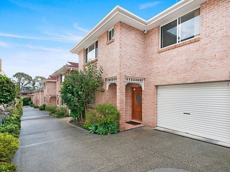 2/54 Frederick Street, Point Frederick NSW 2250