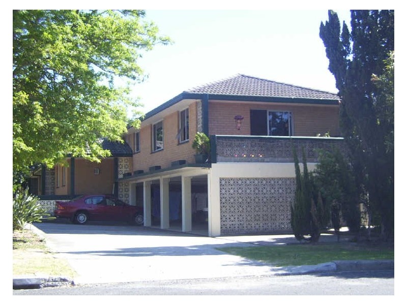 1/16 Pemell Street, Wyoming NSW 2250