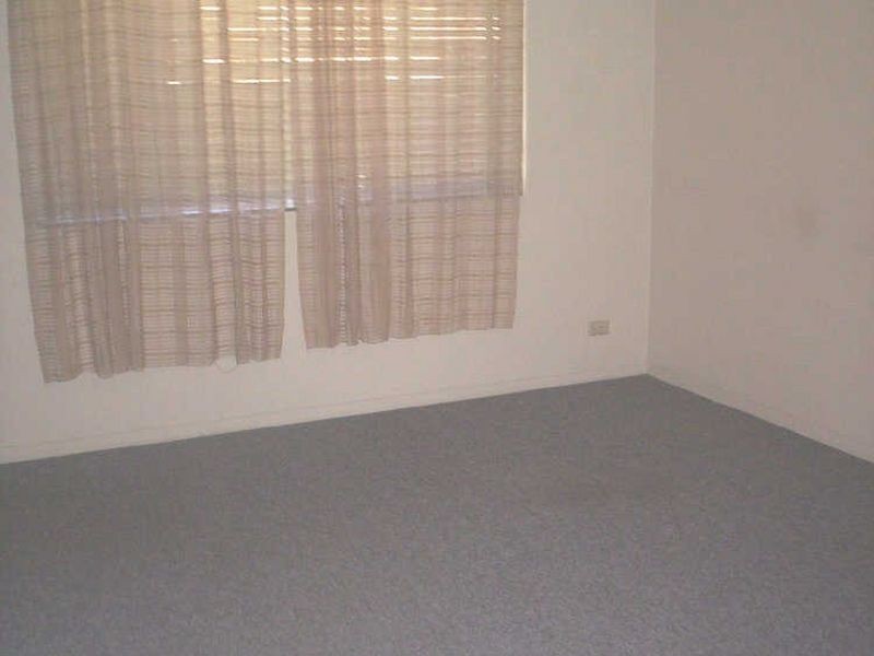 1/16 Pemell Street, Wyoming NSW 2250