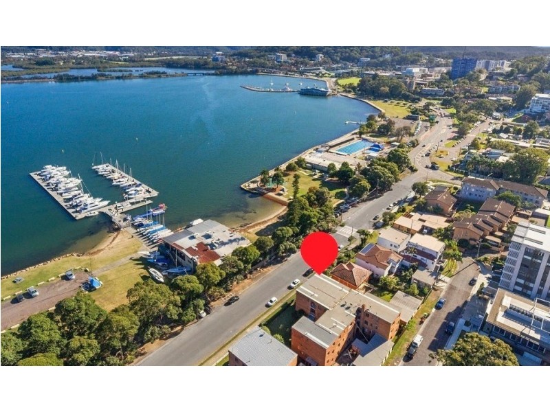 9/25-27 Masons Parade, Point Frederick NSW 2250