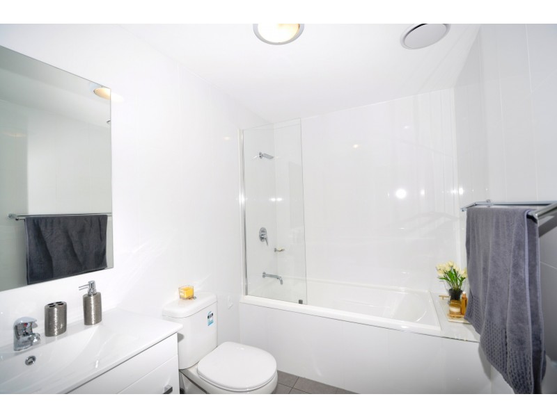 202/226 Gertrude Street, North Gosford NSW 2250