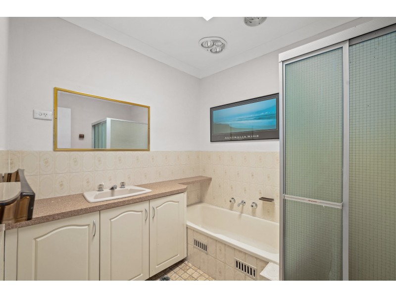 6/2 Broadview Avenue, Gosford NSW 2250