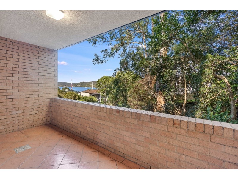 16/9-12 Broadview Avenue, Gosford NSW 2250