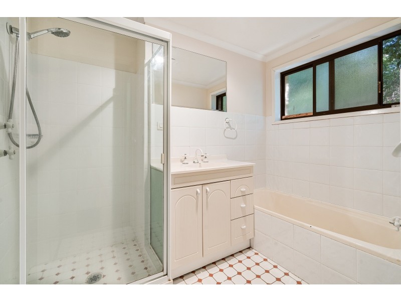 16/9-12 Broadview Avenue, Gosford NSW 2250