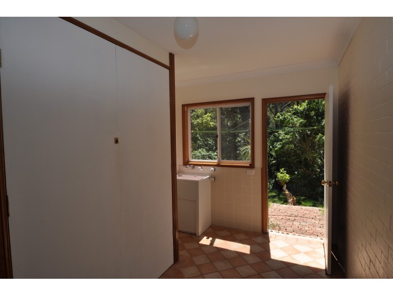 22A Woodview Road, Springfield NSW 2250