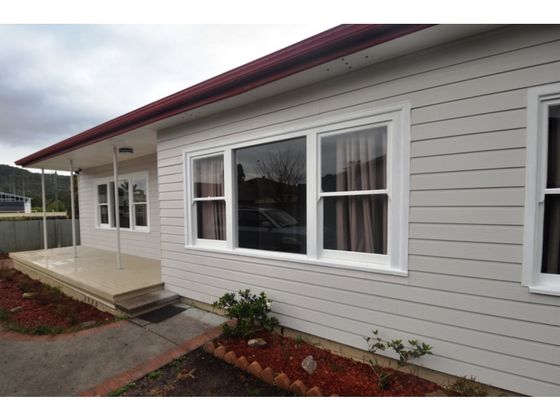 8a Yates Road, Ourimbah NSW 2258