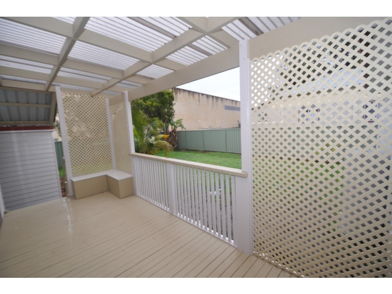 8a Yates Road, Ourimbah NSW 2258