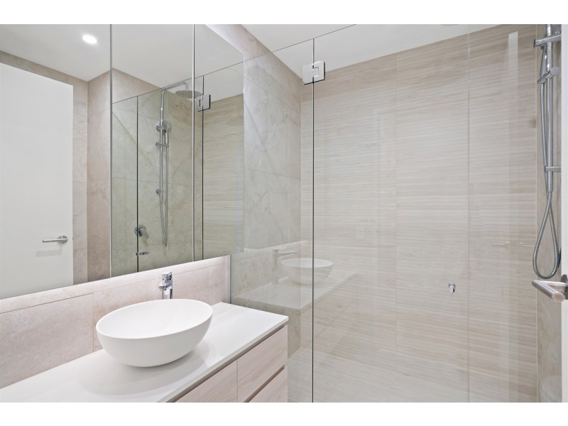 Level 4/404/72 Donnison Street, Gosford NSW 2250