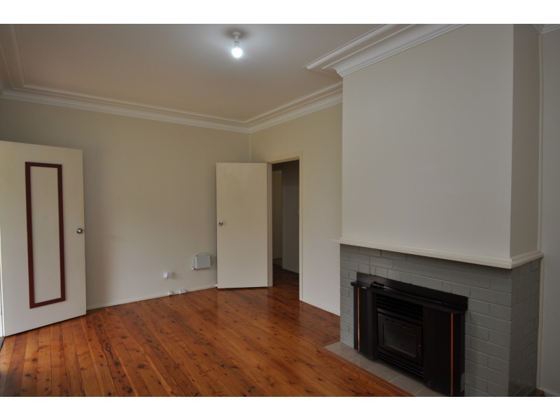 12 Waratah Street, East Gosford NSW 2250