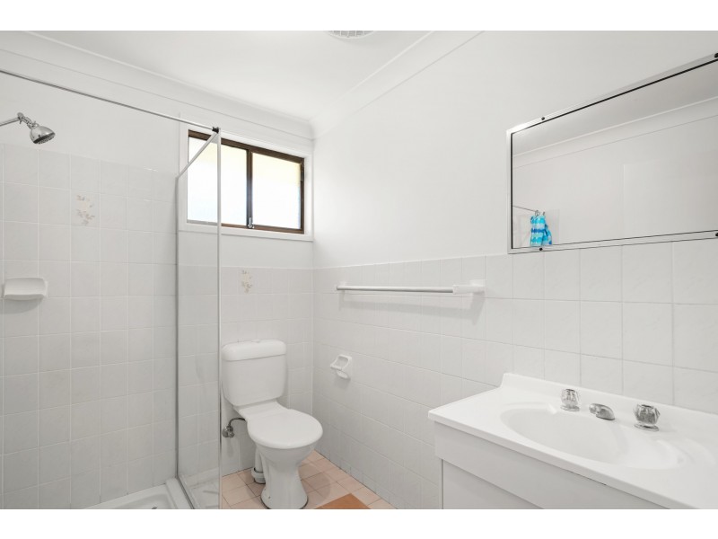 8/8 Leech Close, Narara NSW 2250