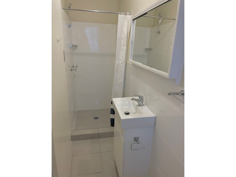 3/140 Faunce Street, Gosford NSW 2250
