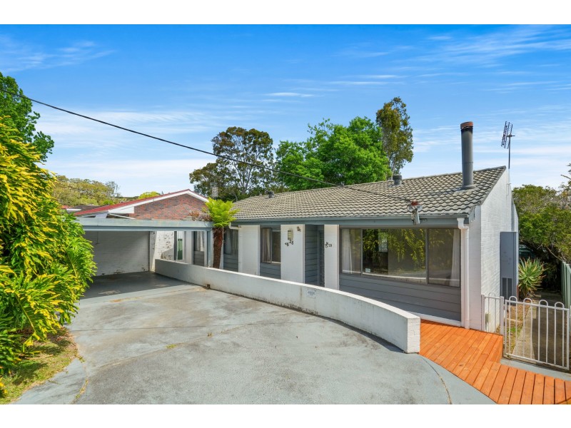 28 Beaumont Avenue, Wyoming NSW 2250