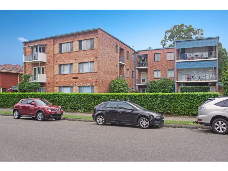 5/25-27 Masons Parade, Point Frederick NSW 2250