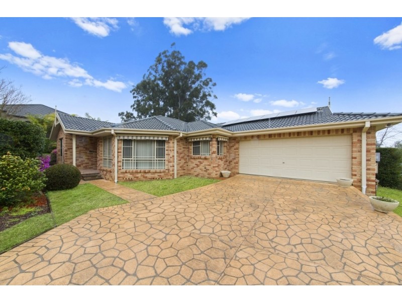 136 Avoca Drive, Green Point NSW 2251