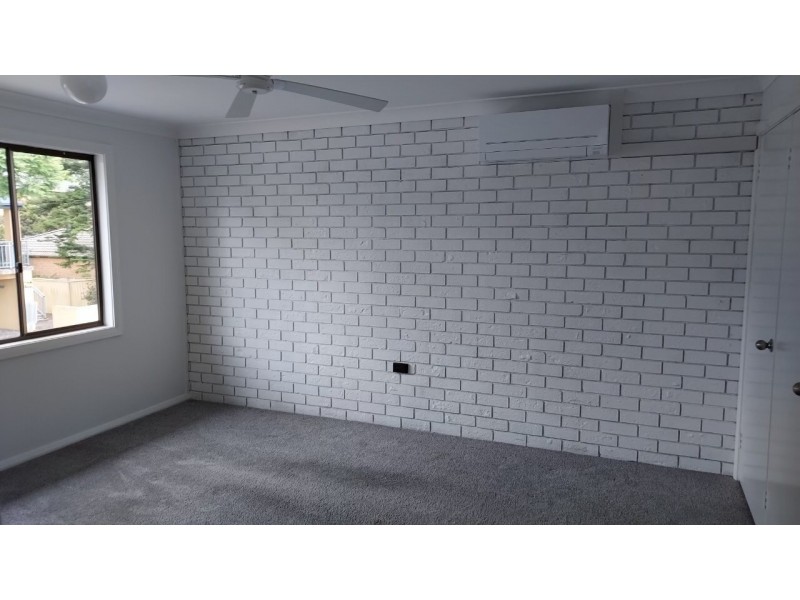 2/150 Albany Street, East Gosford NSW 2250