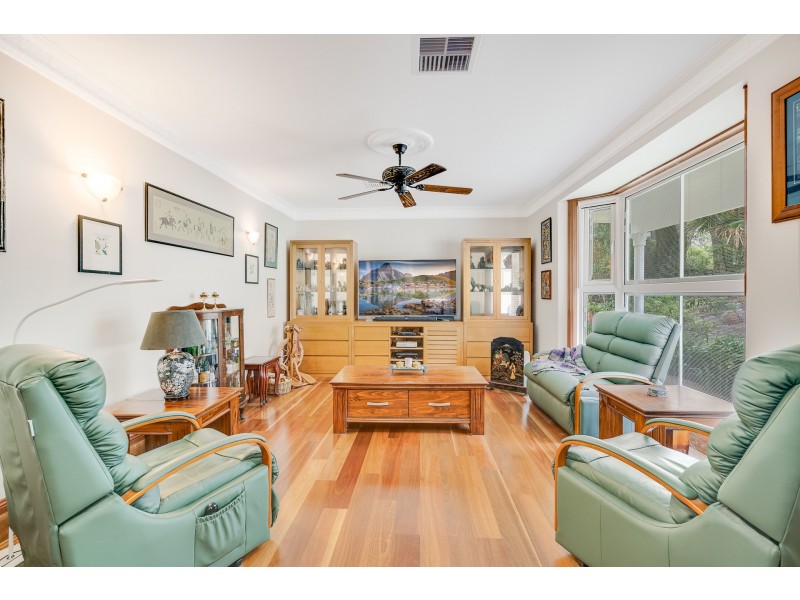 205 Maidens Brush Road, Wyoming NSW 2250