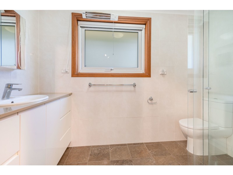 205 Maidens Brush Road, Wyoming NSW 2250