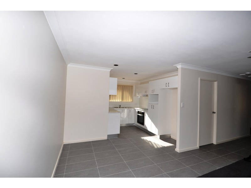 1/75 Adelaide Avenue, Umina Beach NSW 2257