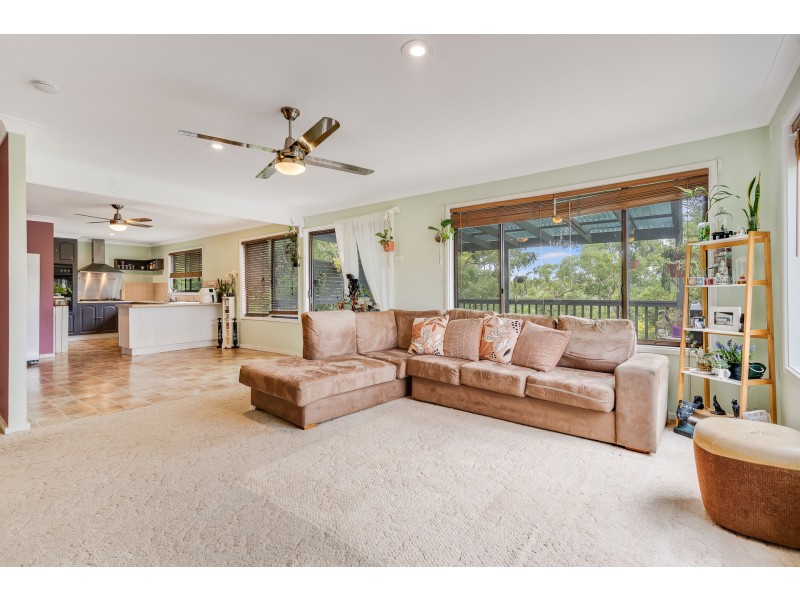 116 Berrys Head Road, Wyoming NSW 2250