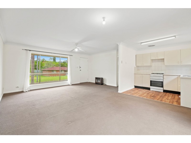 14 Roselands Avenue, Wyoming NSW 2250