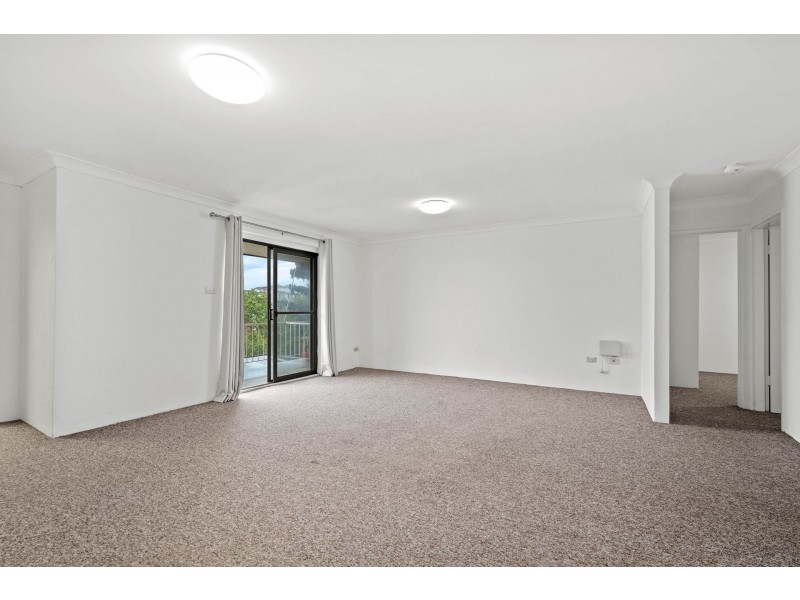 4/144 Faunce Street, Gosford NSW 2250