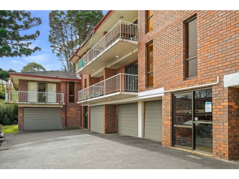 4/144 Faunce Street, Gosford NSW 2250