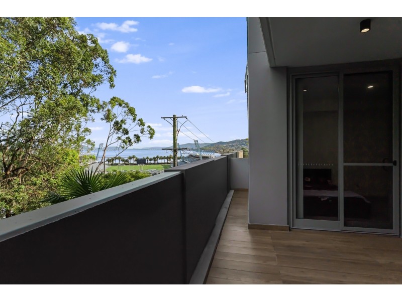 102/8 Kendall Street, Gosford NSW 2250