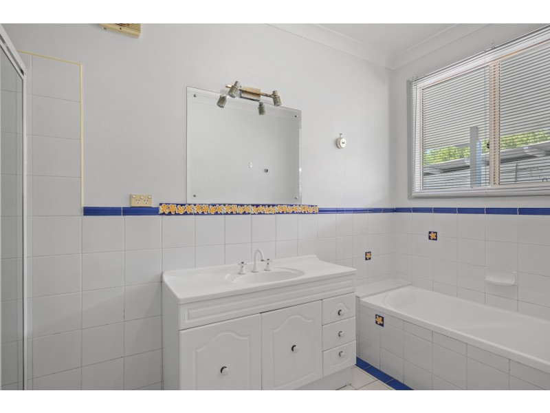 203 Macdonalds Road, Lisarow NSW 2250