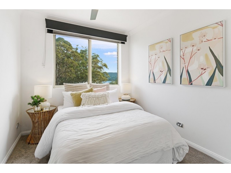 9/92 John Whiteway Drive, Gosford NSW 2250