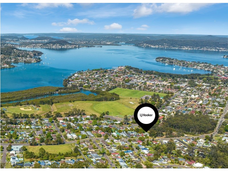 99 Wells Street, Springfield NSW 2250