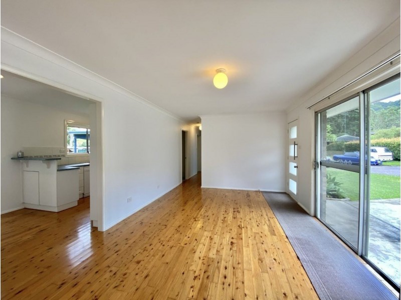 12 Tangerine Avenue, Springfield NSW 2250