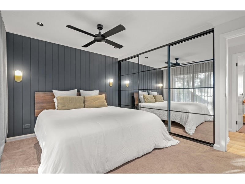 33 Elizabeth Street, Wyoming NSW 2250