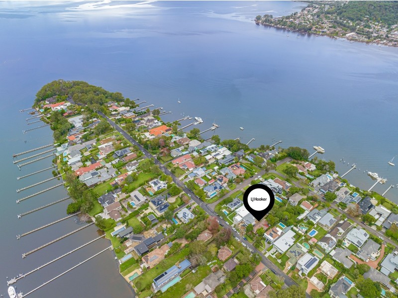 56 Albany Street, Point Frederick NSW 2250