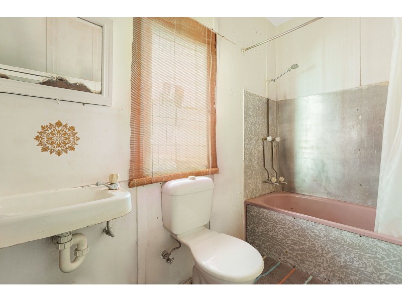 180 Blackwall Road, Woy Woy NSW 2256