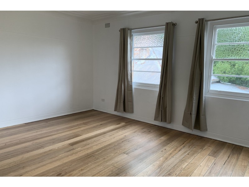 5/4 York Street, East Gosford NSW 2250