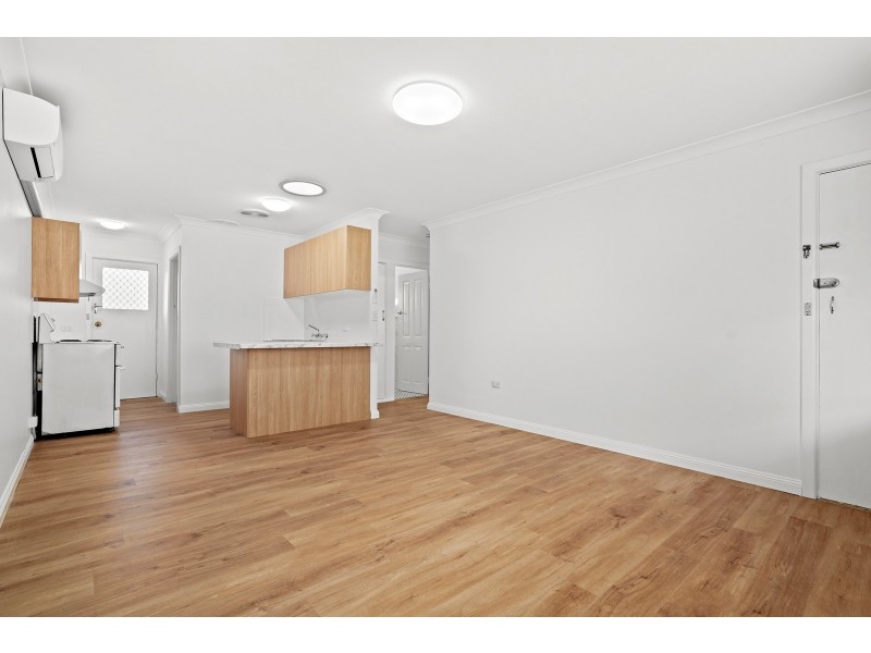 1/78 Faunce Street, Gosford NSW 2250