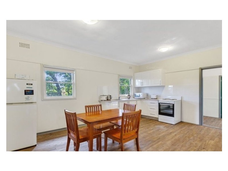 22 Donnison Street, West Gosford NSW 2250