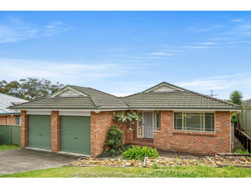 6 Ashburn Close, Lisarow NSW 2250
