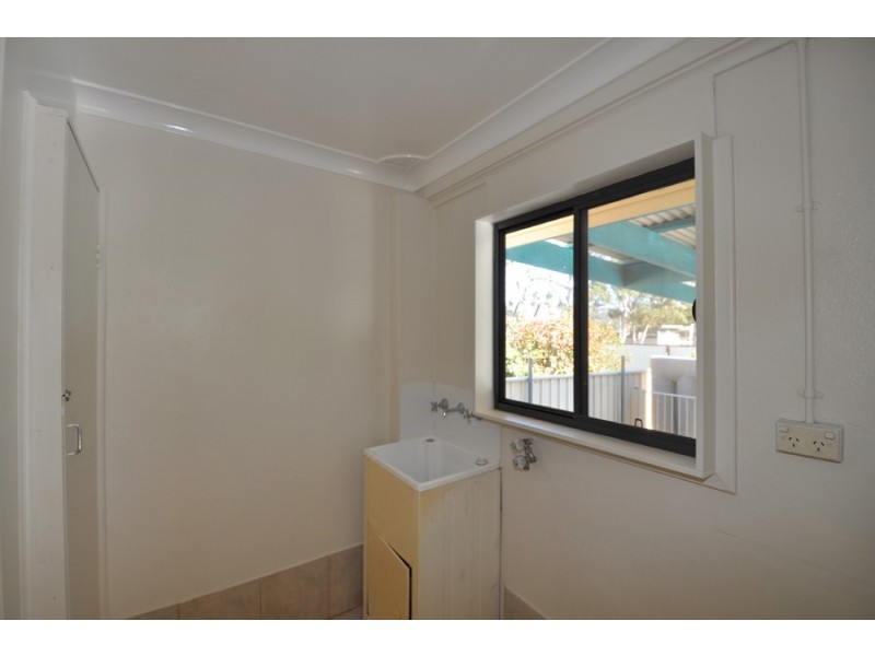 36 Day Street, Wyoming NSW 2250