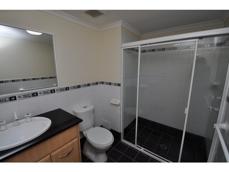 8/107-115 Henry Parry Drive, Gosford NSW 2250