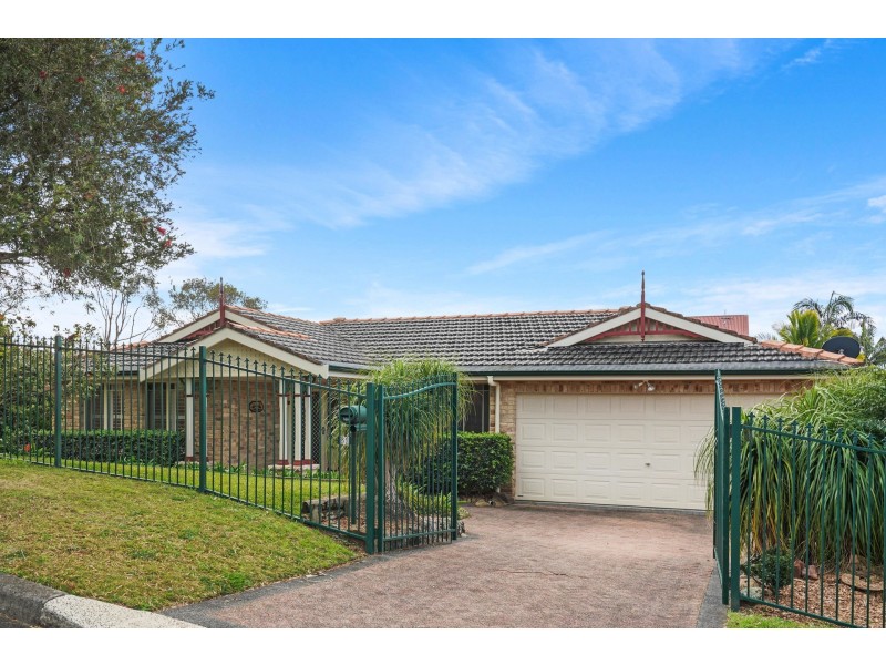 61 Bomaderry Crescent, Glenning Valley NSW 2261