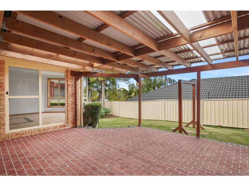 61 Bomaderry Crescent, Glenning Valley NSW 2261