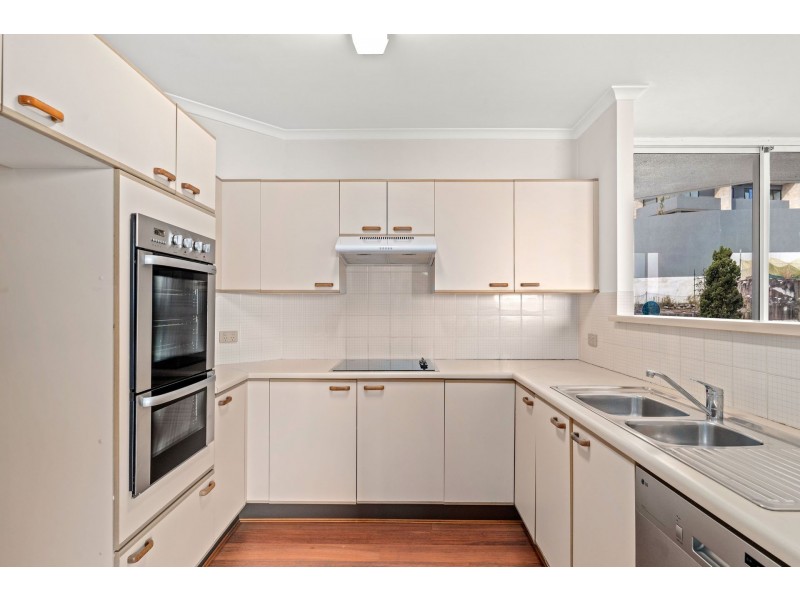 41/91-95 John Whiteway Drive, Gosford NSW 2250