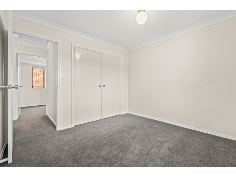 2/53 Beane Street, Gosford NSW 2250
